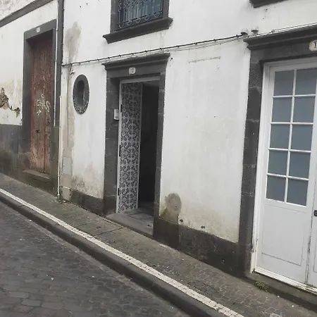 Cantinho Da Esmeralda Ponta Delgada (Sao Miguel)